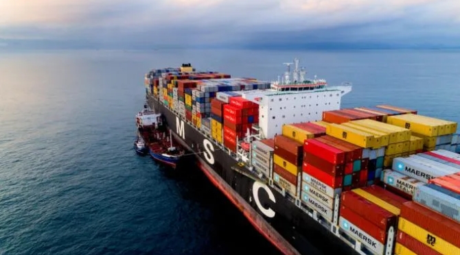 突破！史無(wú)前例！全球首家運(yùn)力600萬(wàn)TEU集運(yùn)公司來(lái)了！20%市場(chǎng)份額??！