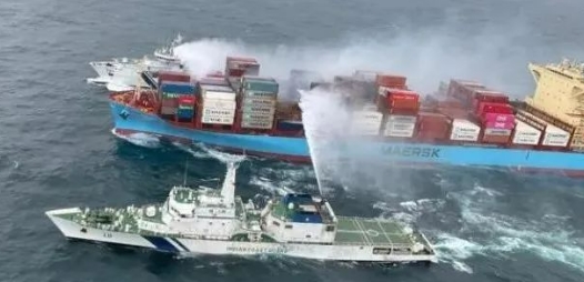 大量貨主要“遭殃”！這艘集裝箱船連燒6天！宣布共同海損...