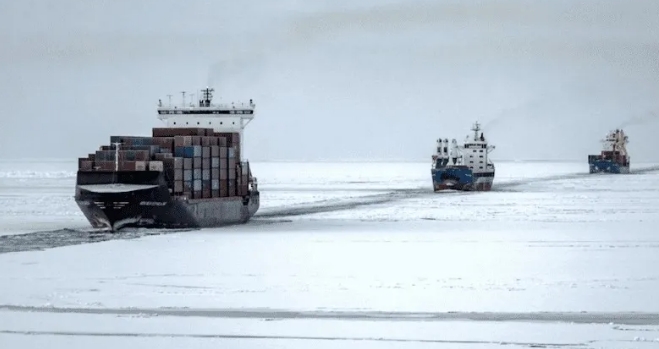 避開紅海風(fēng)險水域！中國集裝箱船開辟北極新航線