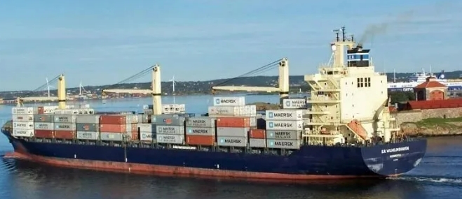 突發(fā)！達飛一集裝箱船遭導(dǎo)彈襲擊